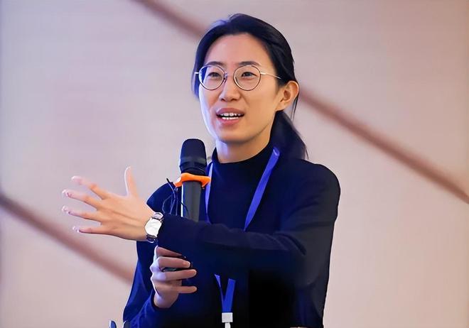必威·「BetWay」官方网站花8年调研骑手的社科学者：大学生焦虑时不妨去跑几单(图1)